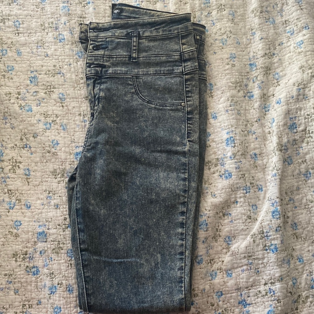 Refuge jeans